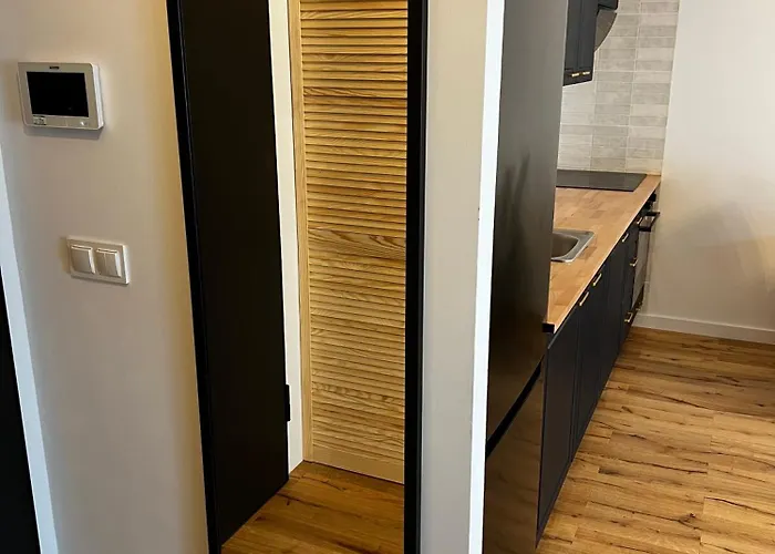 Czysta 4 Apartment - Old Town, Superb Location, Railway Access, Quiet And Cosy Place Apartamento *